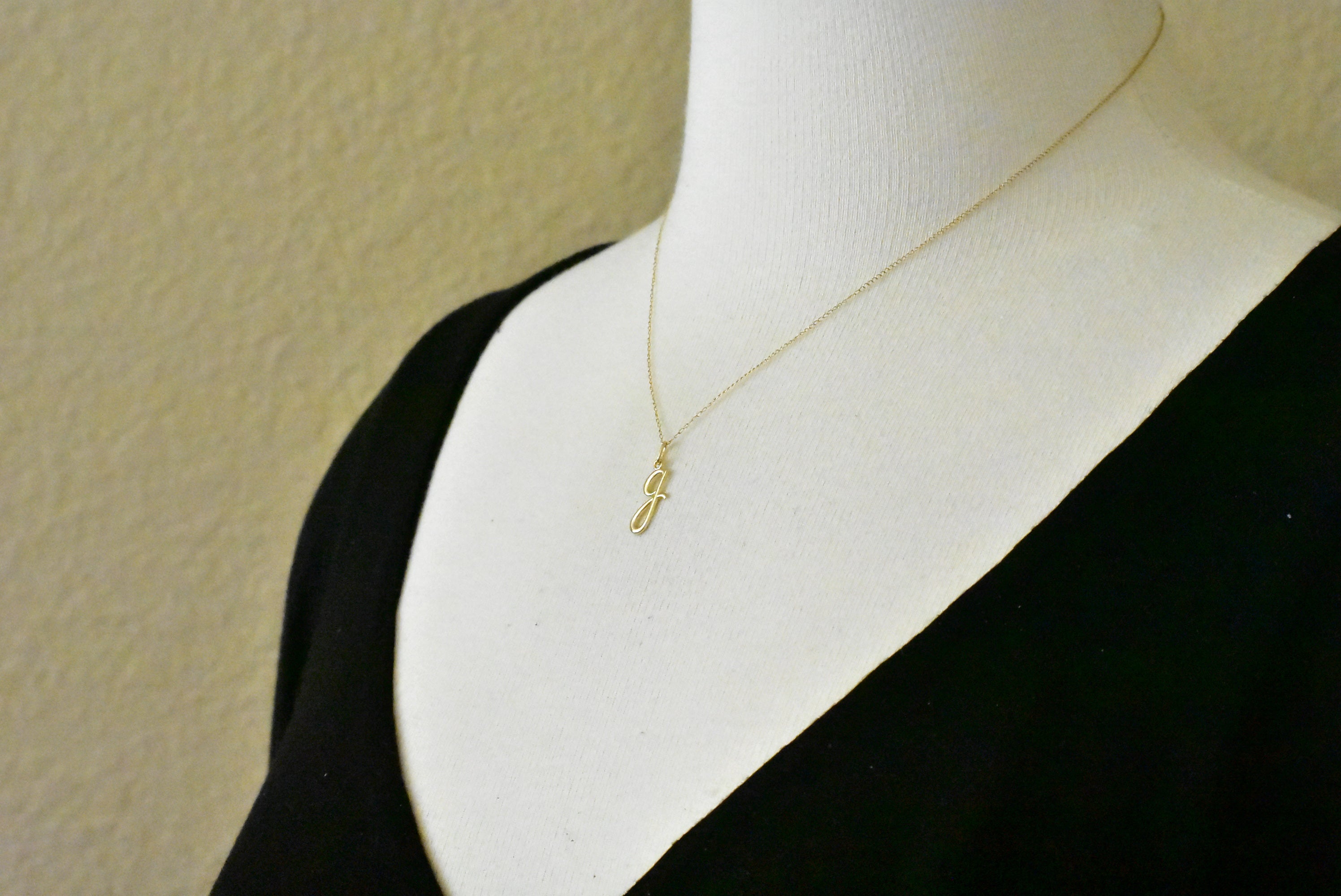 14K Yellow Gold Lowercase Initial Letter G Script Cursive Alphabet Pendant Charm