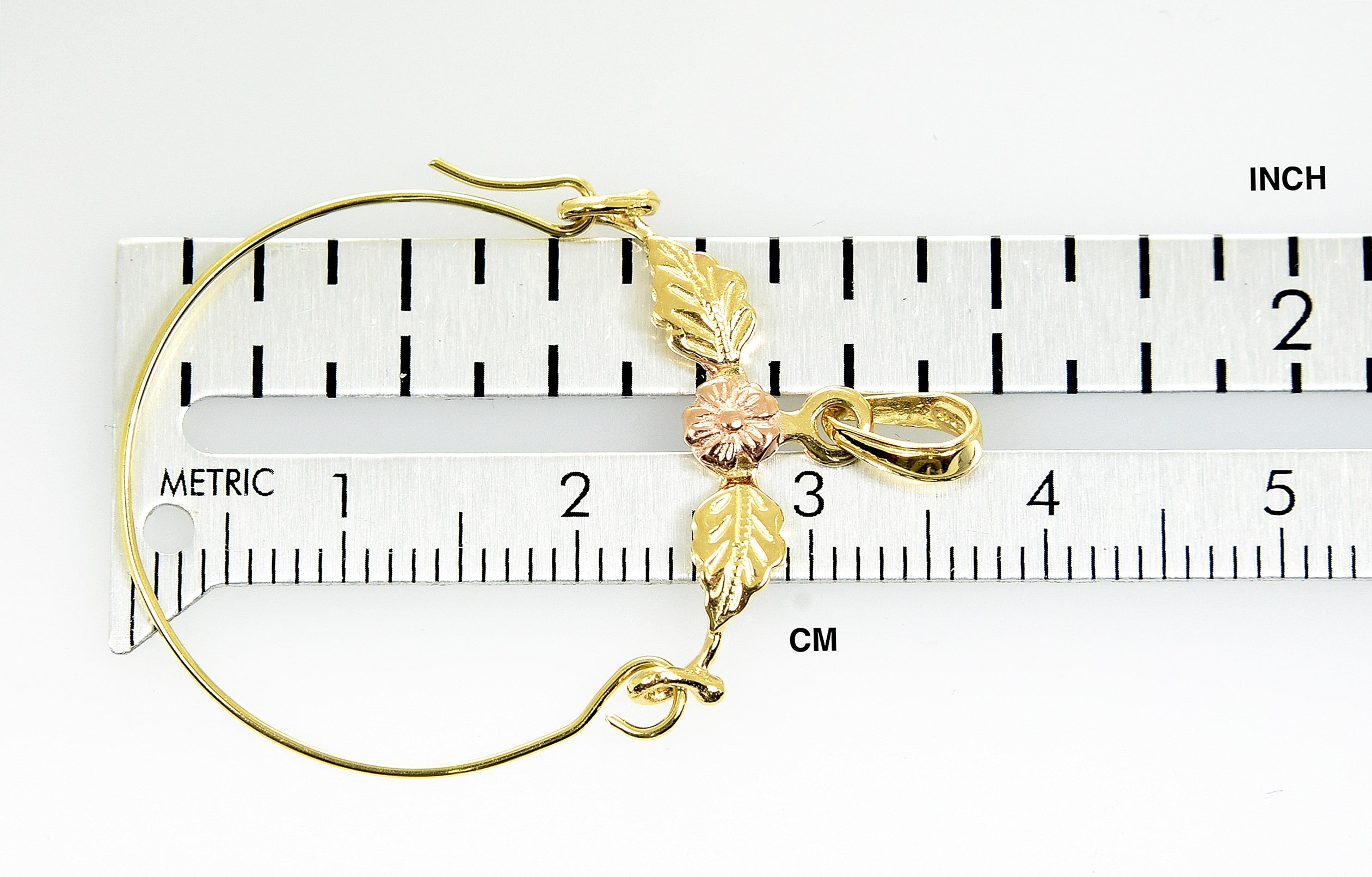 Connector - Flower and Leaves, Antique Gold