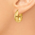 Indlæs billede til gallerivisning 14K Yellow Gold 20mm x 7mm Classic Round Hoop Earrings
