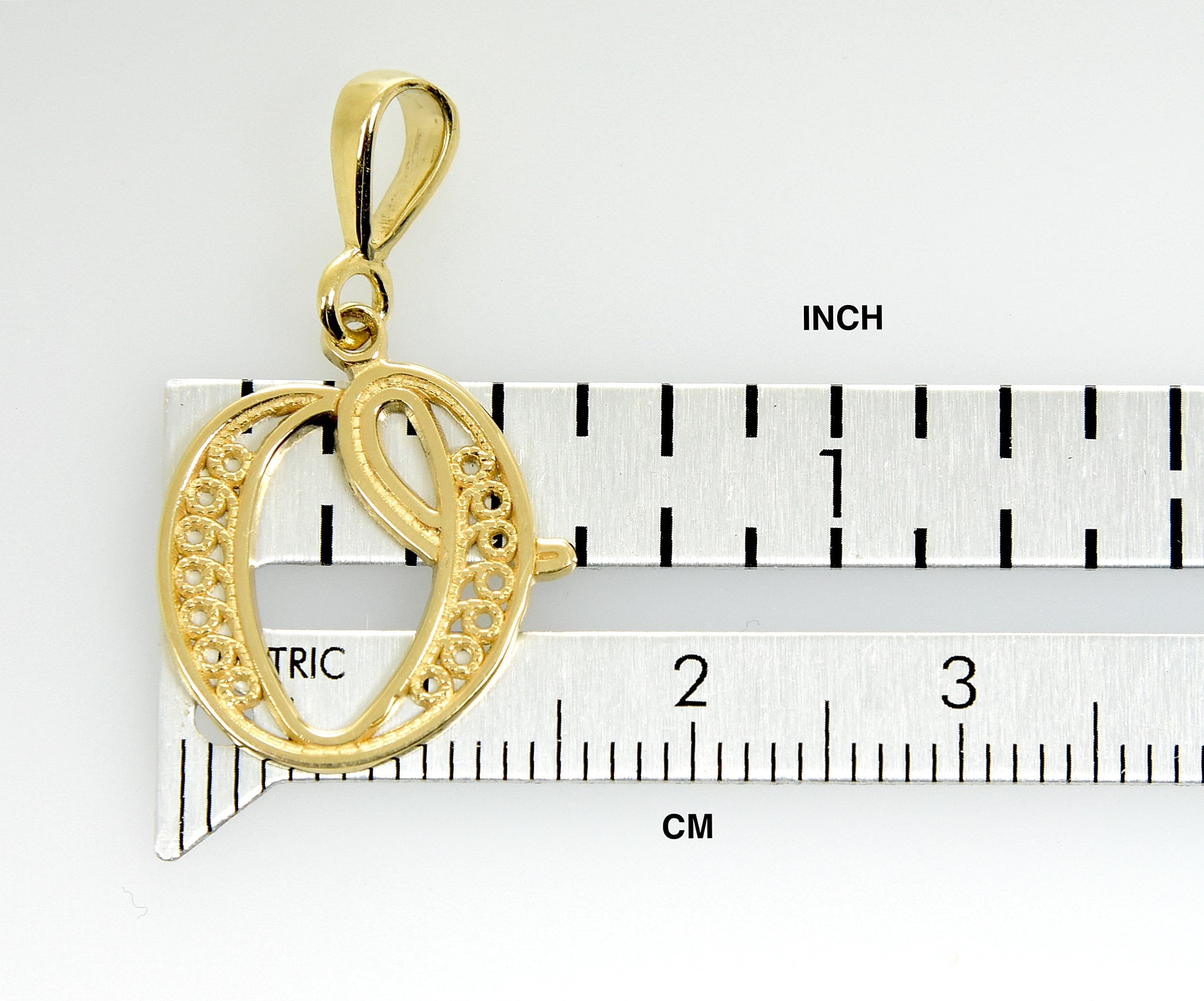 14K Yellow Gold Initial Letter O Cursive Script Alphabet Filigree Pendant Charm