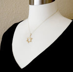 Lade das Bild in den Galerie-Viewer, 14K Yellow Gold Star of David Pendant Charm
