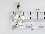 Indlæs billede til gallerivisning 14k White Gold Plumeria Flower Small Pendant Charm
