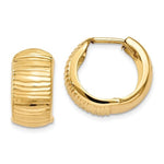 Załaduj obraz do przeglądarki galerii, 14k Yellow Gold Textured Hinged Hoop Huggie Earrings
