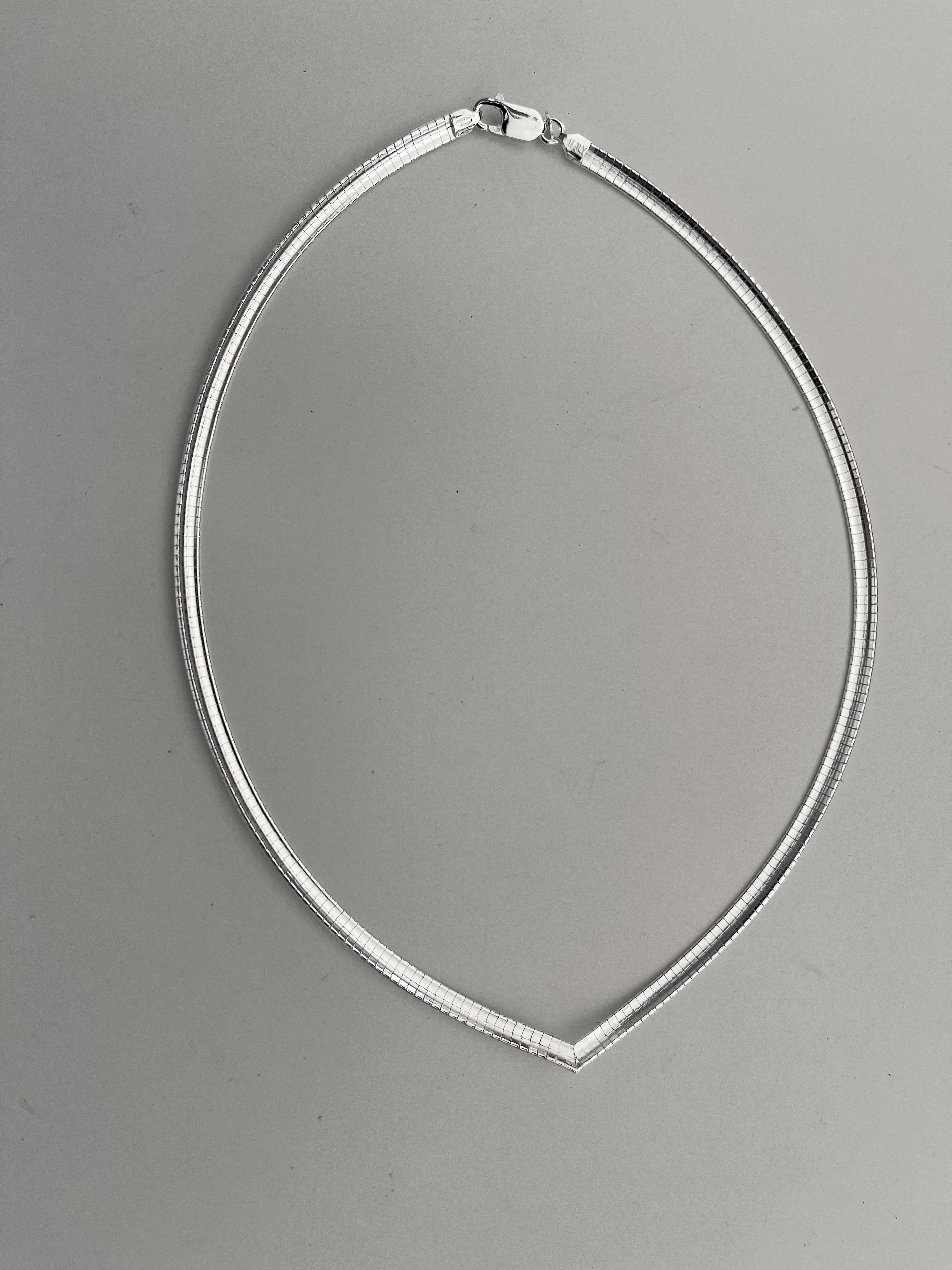 Sterling Silver 4mm Omega Cubetto V Shaped Choker Necklace Chain with Lobster Clasp