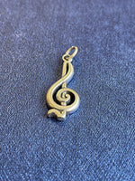 Carica l&#39;immagine nel visualizzatore di Gallery, Sterling Silver Antique Finish Music Treble Clef Symbol Pendant Charm
