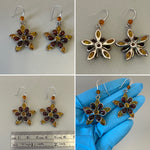 Kép betöltése a galériamegjelenítőbe: Sterling Silver Amber Flower Dangle Earrings
